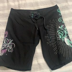 Girl Fox boardshorts